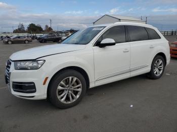  Salvage Audi Q7
