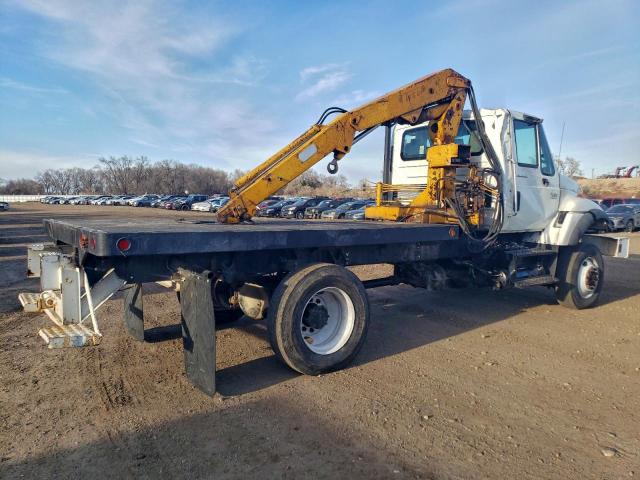 International 7000 7400 7400 Image 2