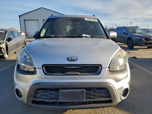 Kia Soul + Image 9