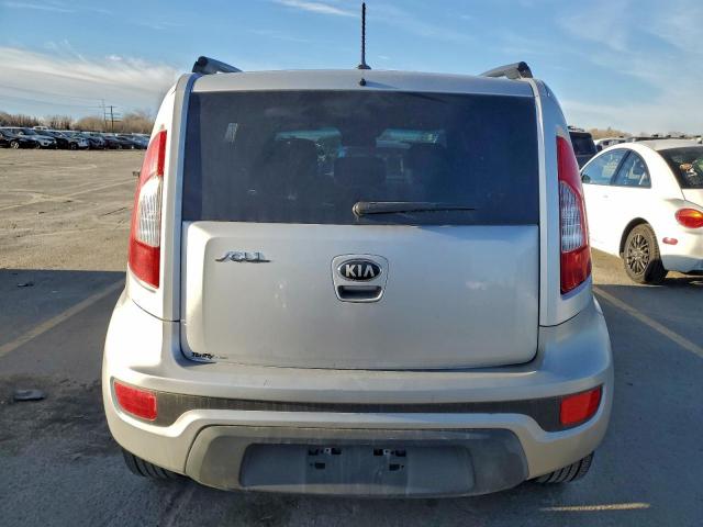Kia Soul + Image 2