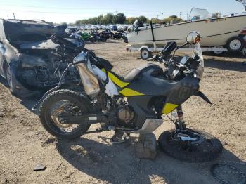  Salvage Husqvarna Norden 901