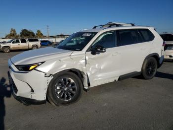 Salvage Toyota Grand High