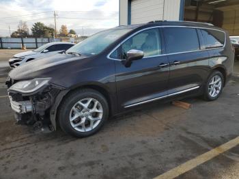  Salvage Chrysler Pacifica