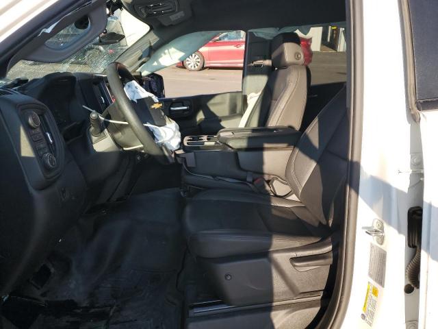 Chevrolet Silverado K2500 Heavy Duty Image 8