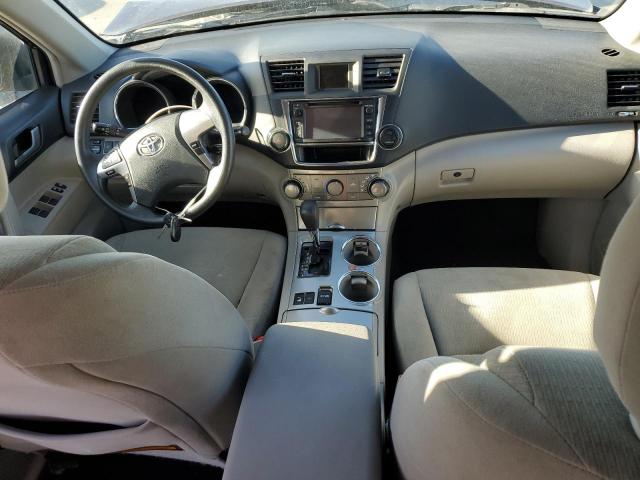 Toyota Highlander Base Image 11