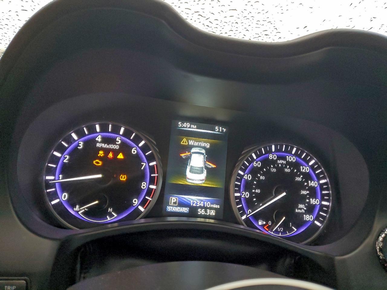 INFINITI Q50 Premium Image 12