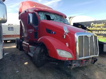  Salvage Peterbilt 587
