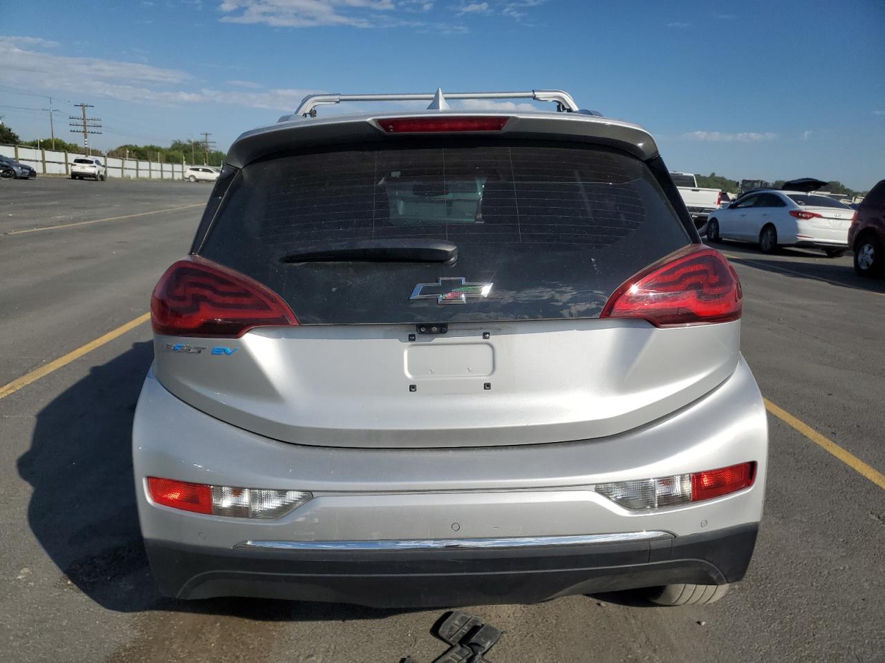 Chevrolet Bolt Premier Image 11