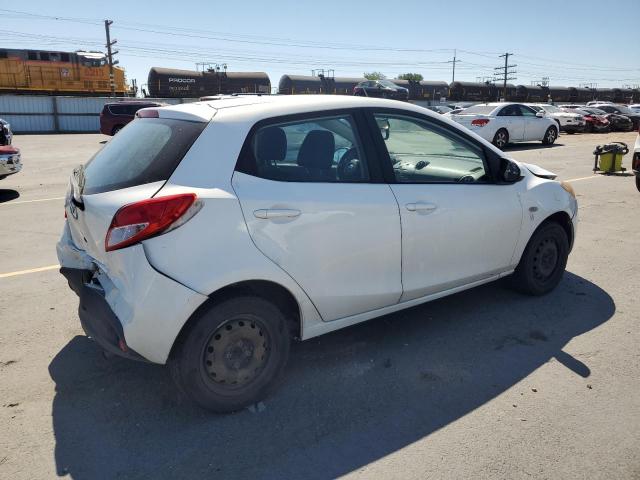 Mazda 2 Sport Image 12
