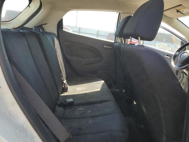 Mazda 2 Sport Image 10