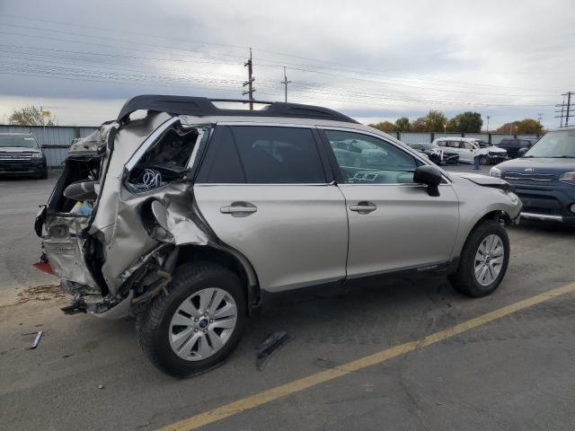 Subaru Outback 2.5i Image 3