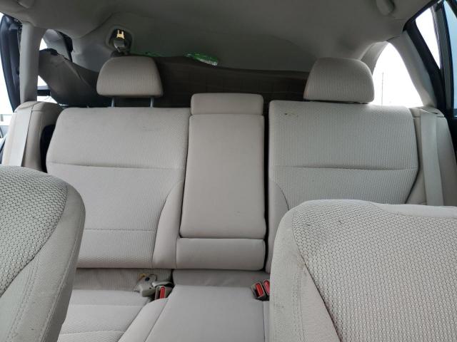 Subaru Outback 2.5i Image 10