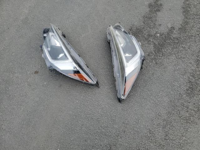 Subaru Outback 2.5i Image 9