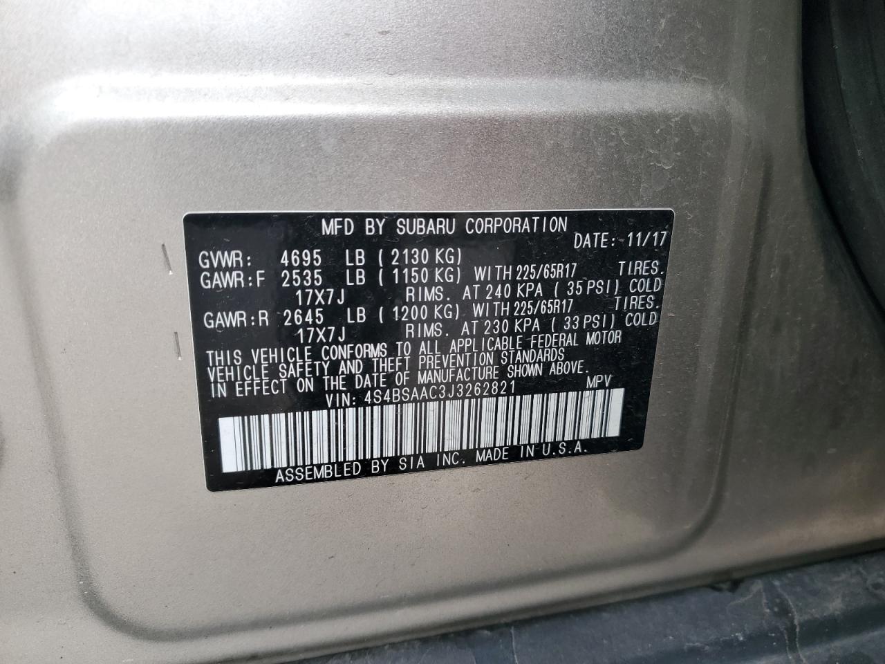 Subaru Outback 2.5i Image 11
