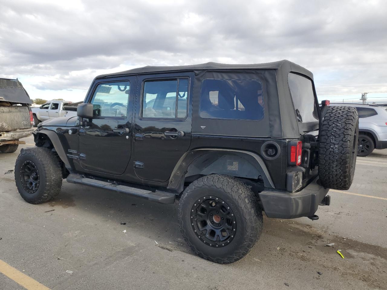Jeep Wrangler Sport Image 3