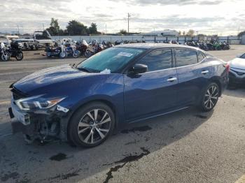  Salvage Nissan Maxima