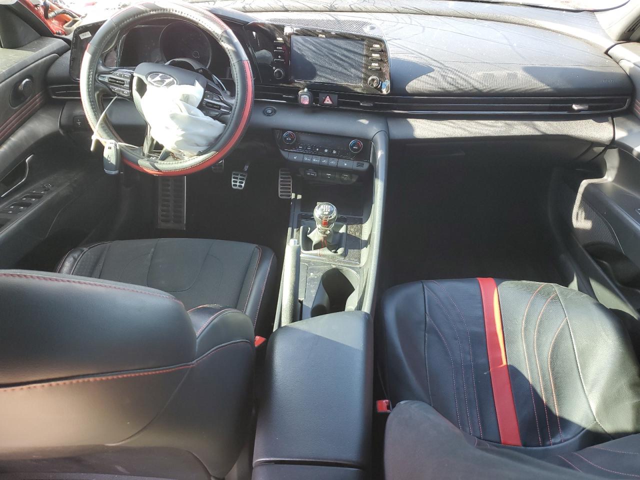 Hyundai ELANTRA N Line Image 4