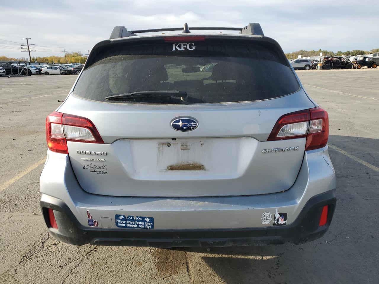 Subaru Outback 2.5i Premium Image 6