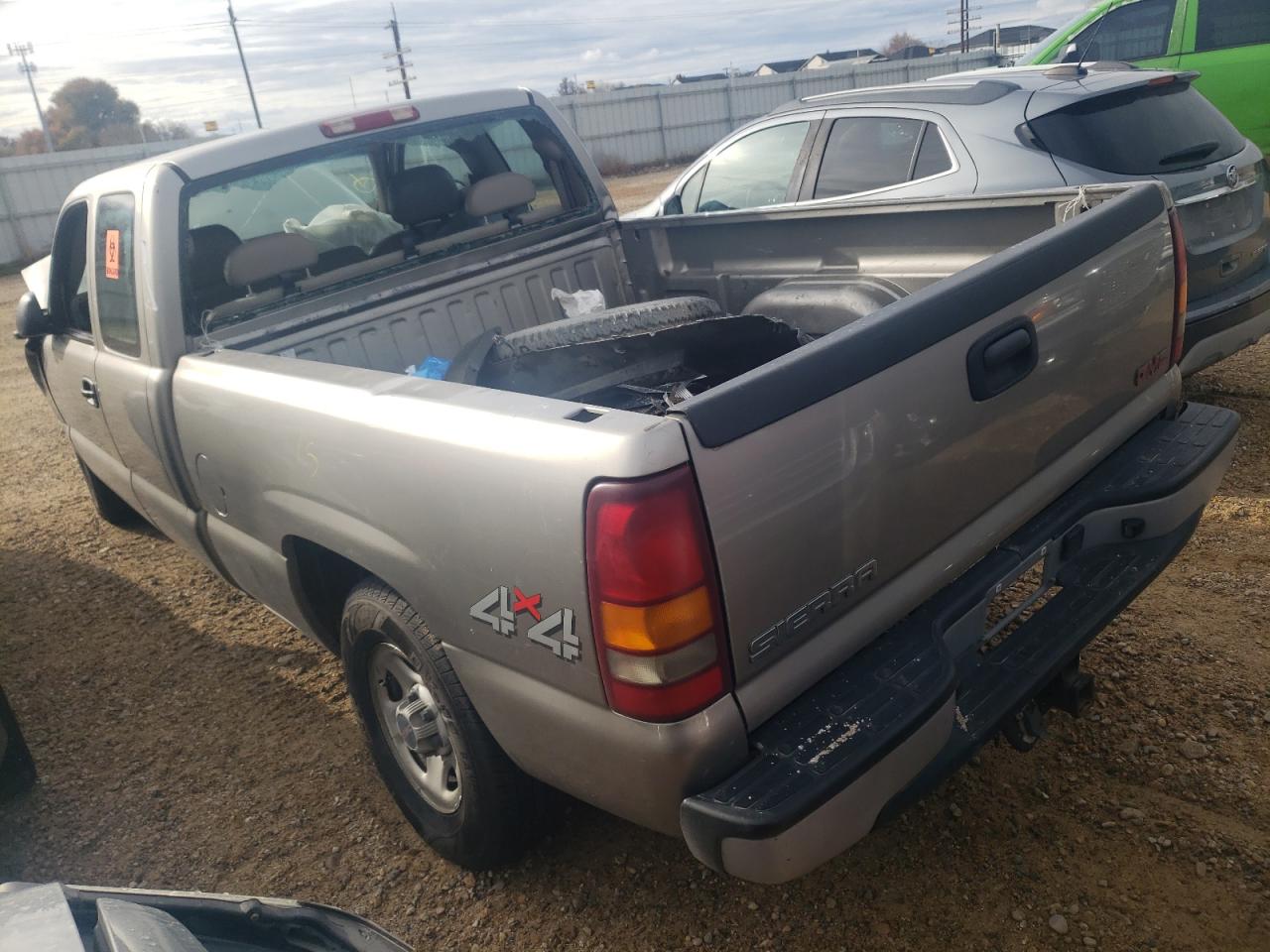 GMC Sierra K1500 Image 2