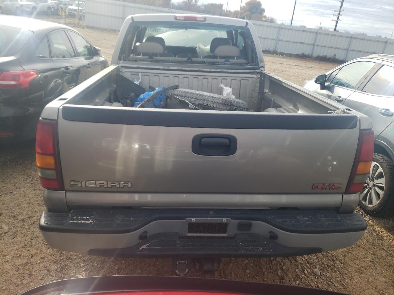 GMC Sierra K1500 Image 3