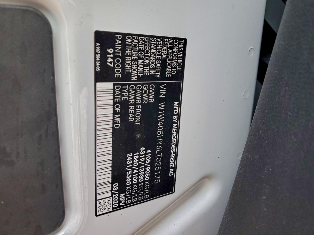 Mercedes-Benz Sprinter 2500 Image 10