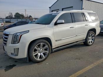  Salvage Cadillac Escalade
