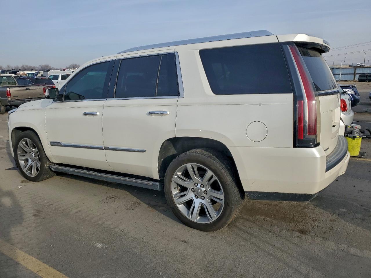 Cadillac Escalade Premium Image 13
