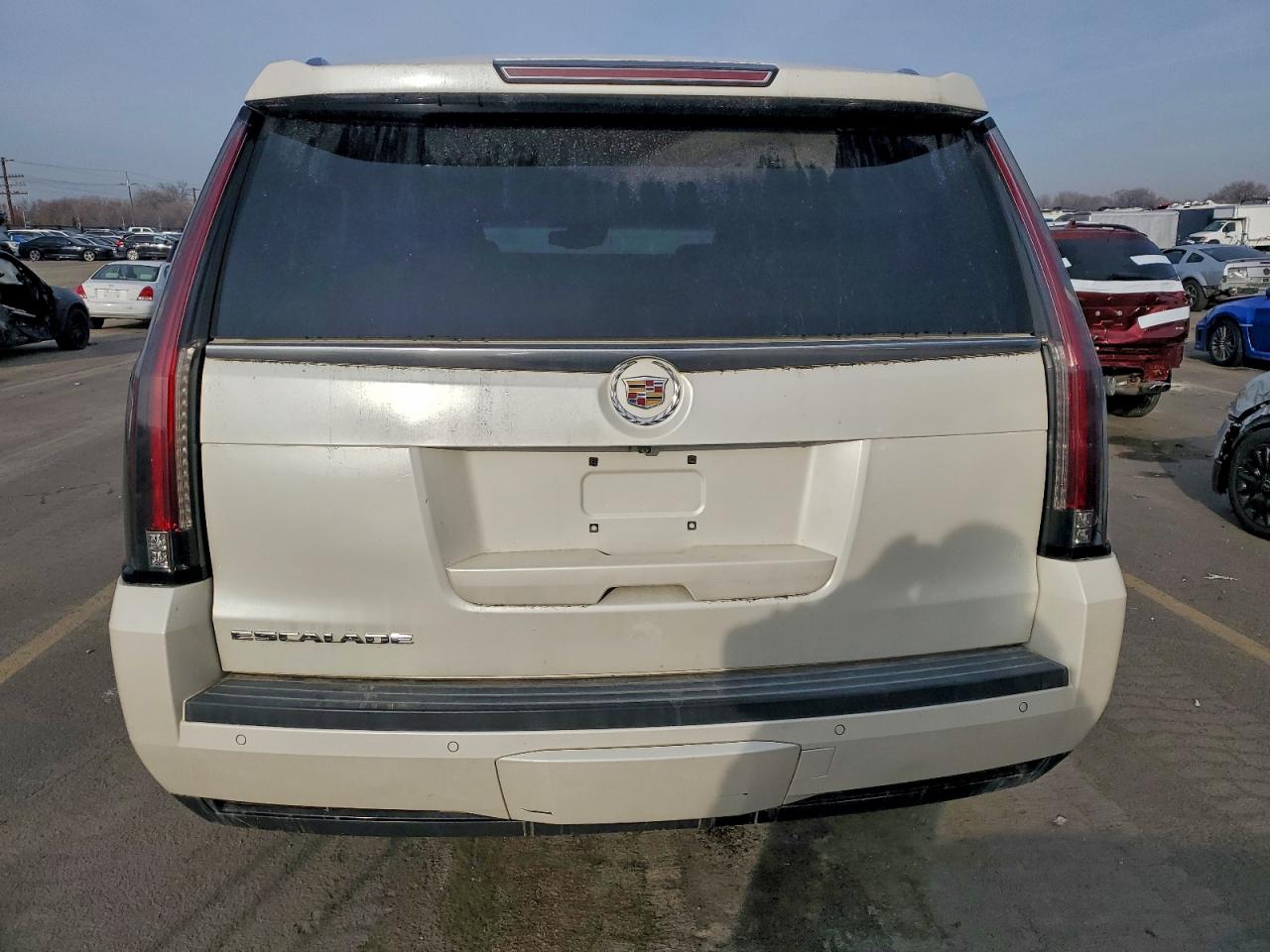 Cadillac Escalade Premium Image 3