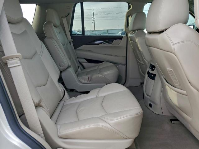 Cadillac Escalade Premium Image 7