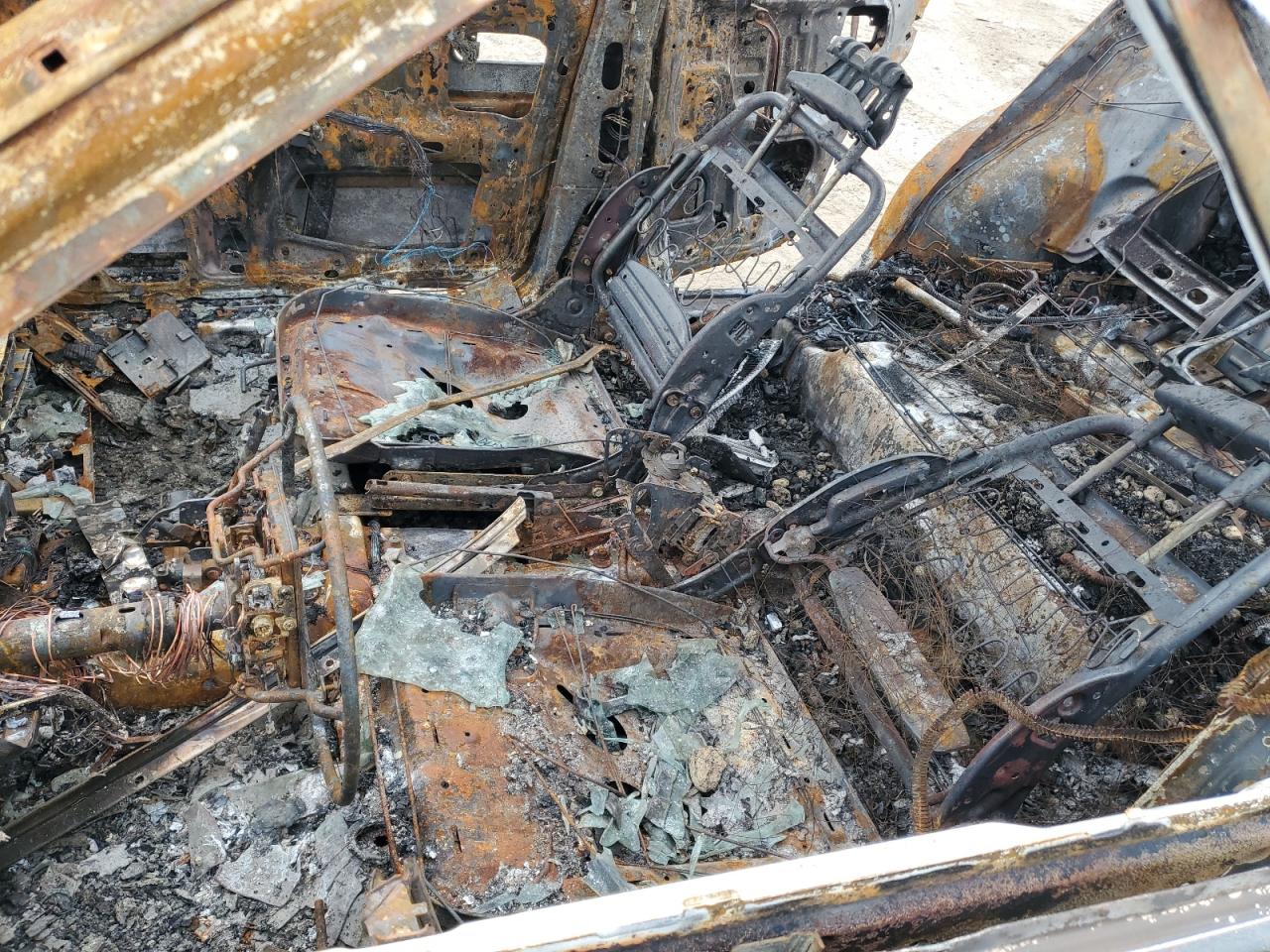 Nissan Maxima Gxe Image 2