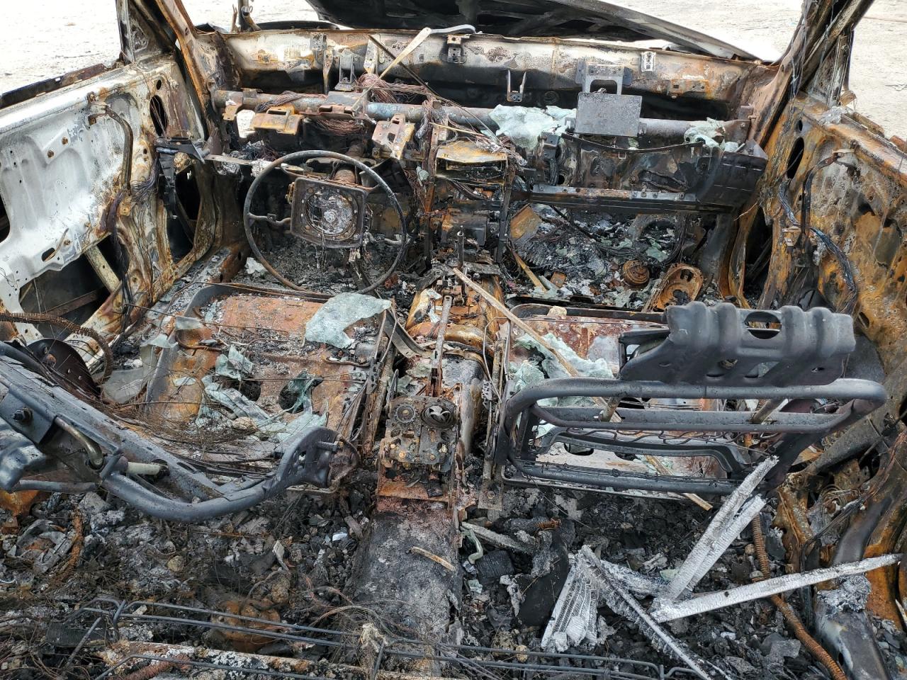 Nissan Maxima Gxe Image 3