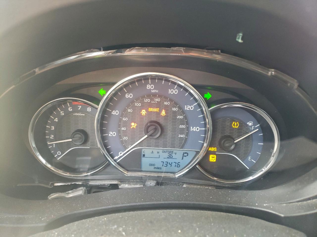 Toyota Corolla L Image 6