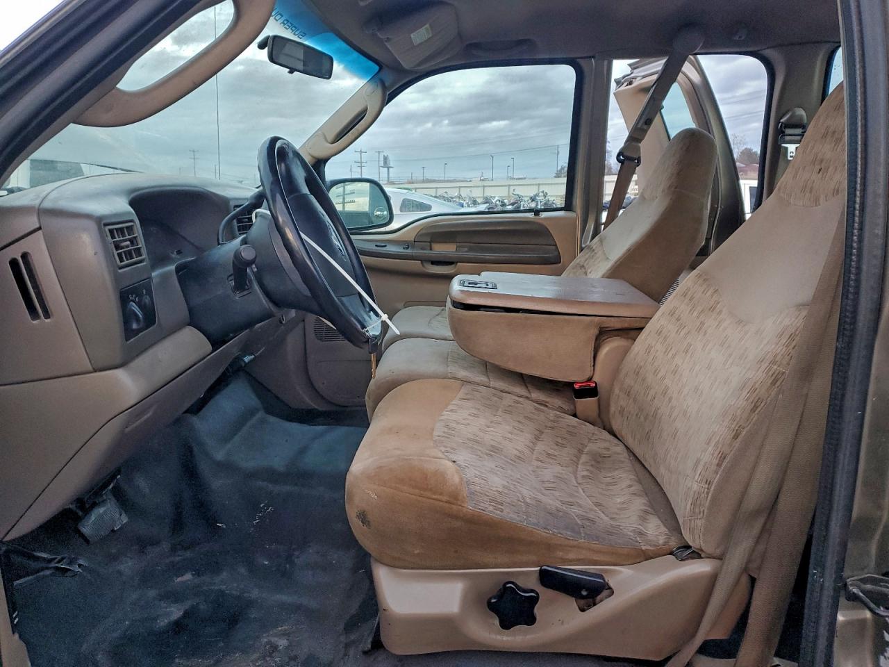 Ford F-250 Super Duty Image 7