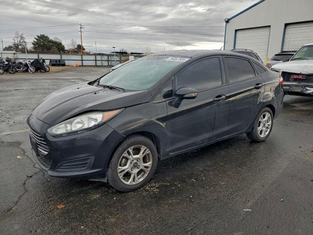  Salvage Ford Fiesta