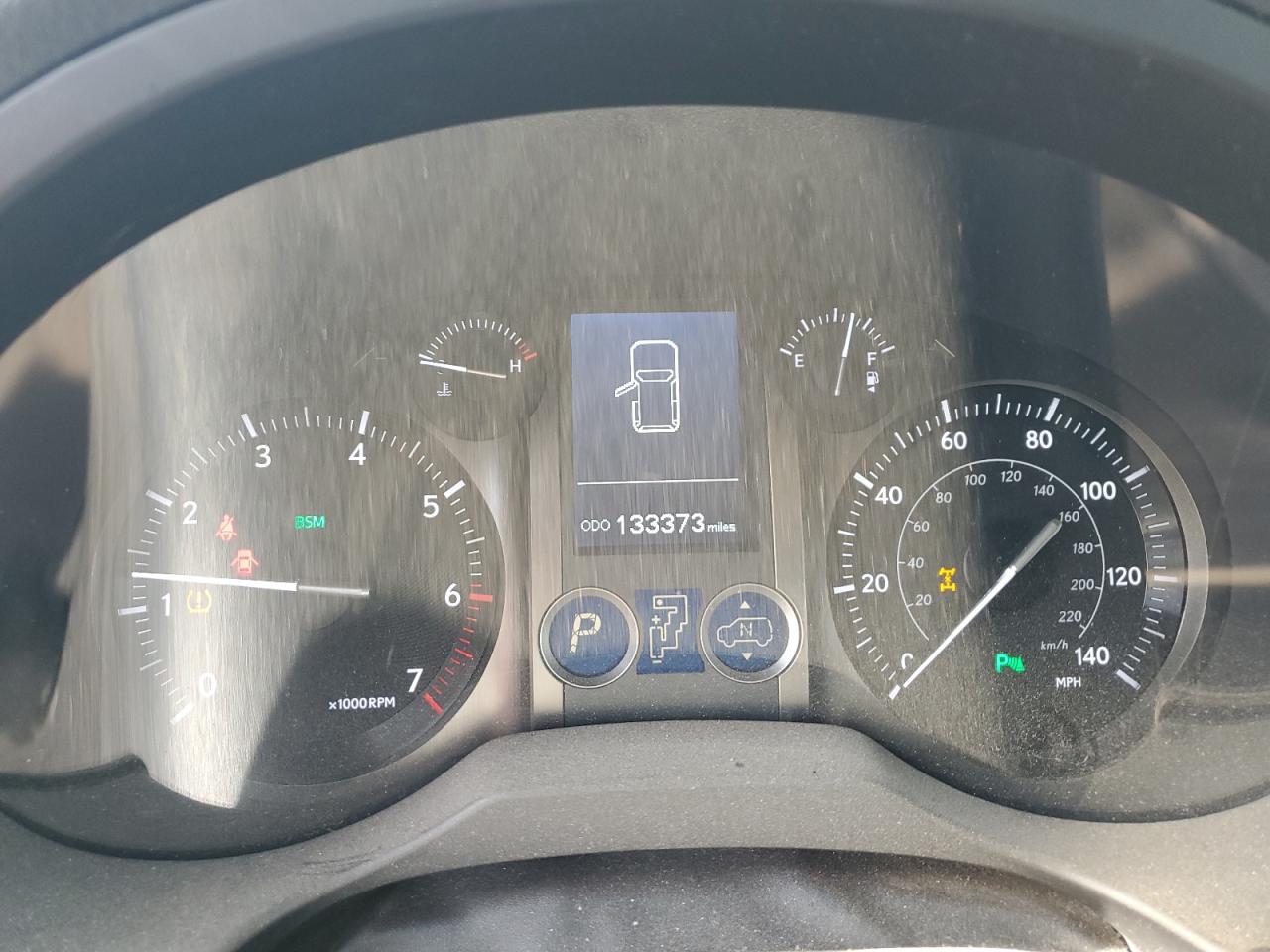 Lexus Gx 460 Premium Image 12