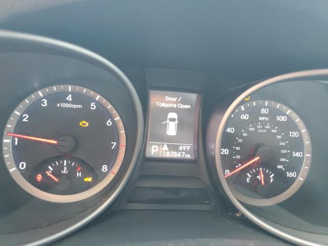 Hyundai SANTA FE Image 10