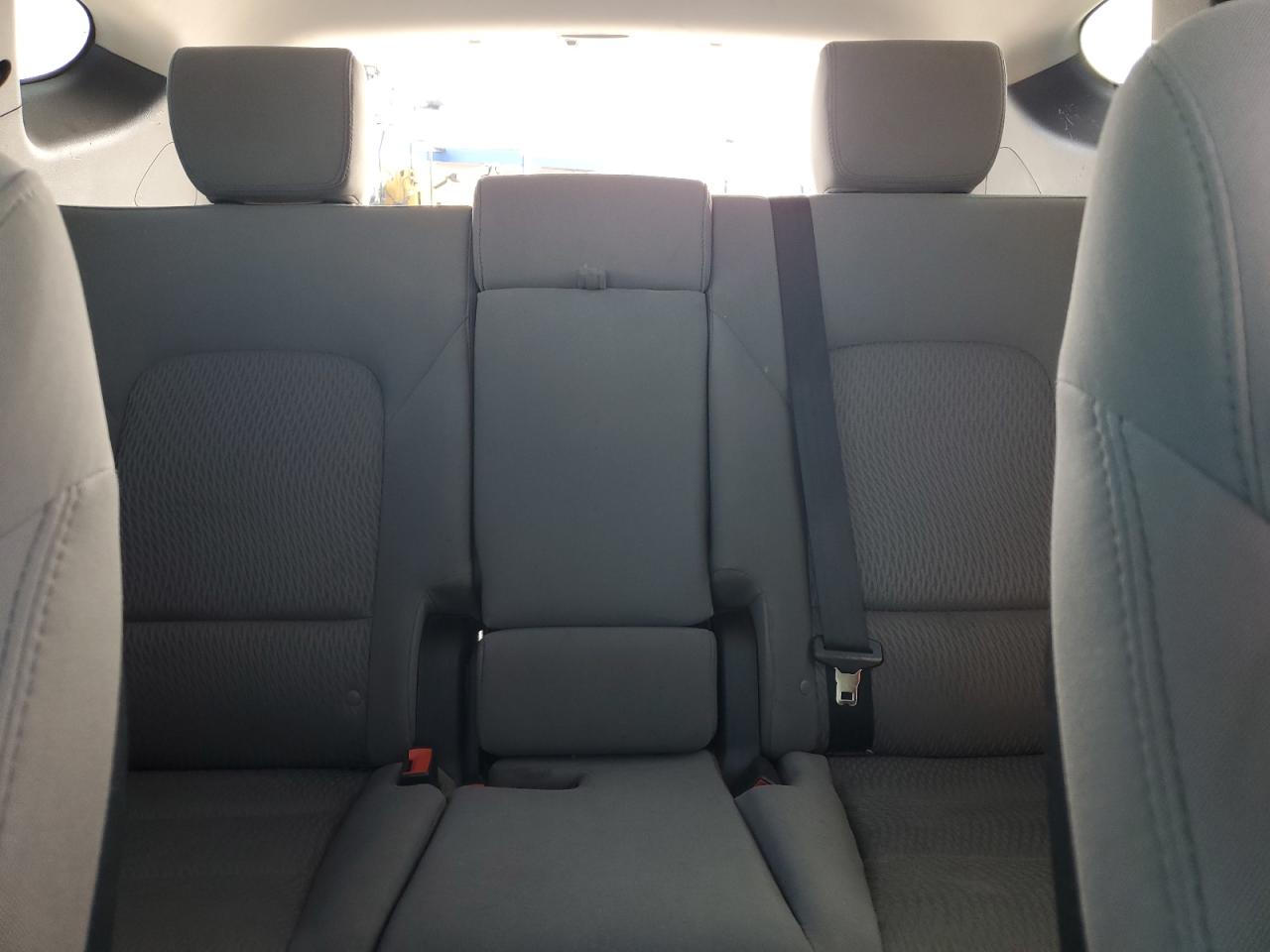 Hyundai SANTA FE Image 8