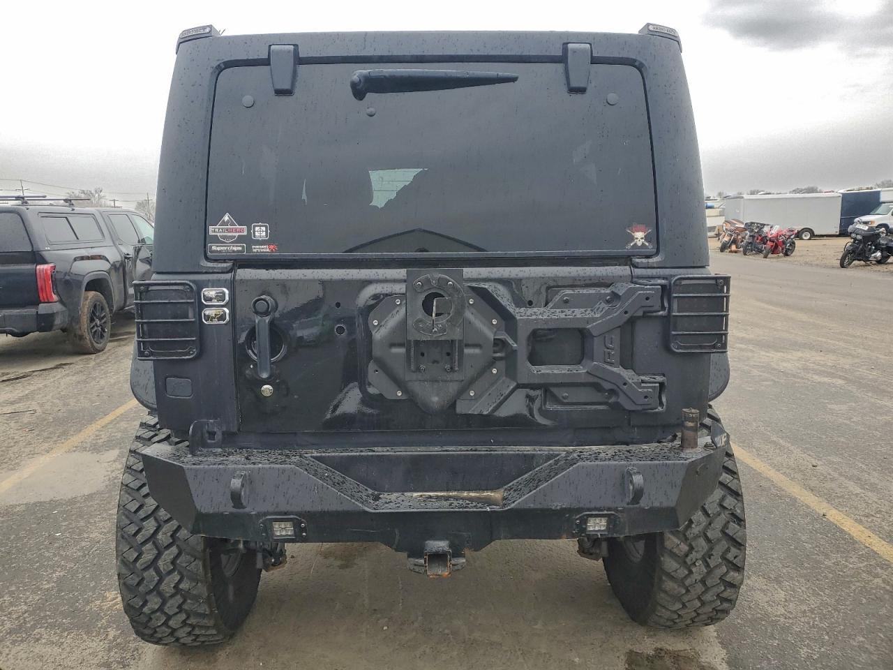 Jeep Wrangler Rubicon Image 10