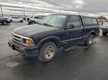  Salvage Chevrolet S-10