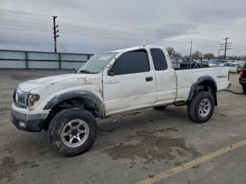  Salvage Toyota Tacoma