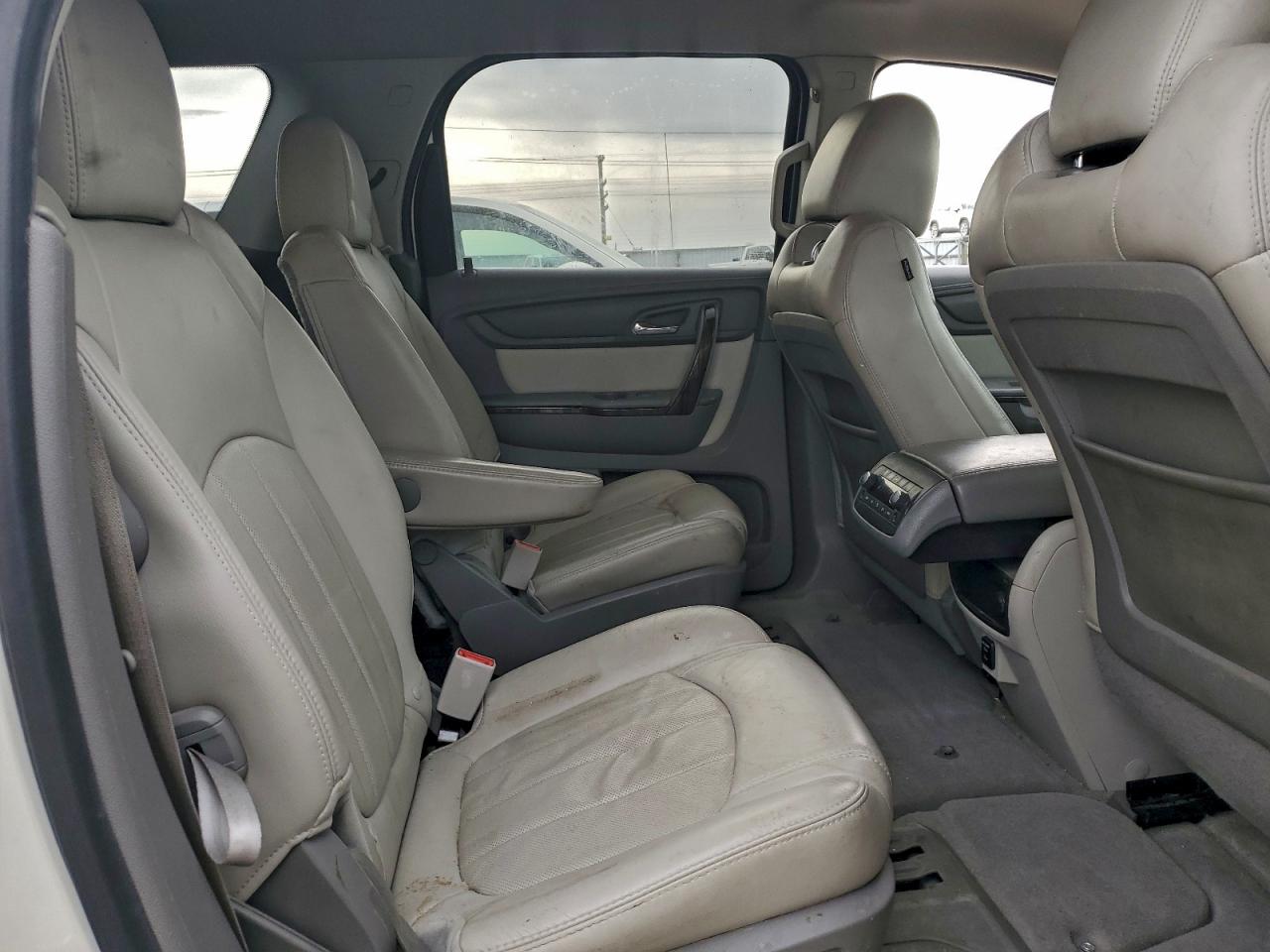 GMC Acadia Slt-2 Image 8