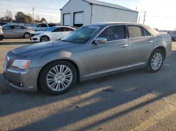  Salvage Chrysler 300