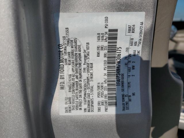 Ford Focus Zx4 Image 9