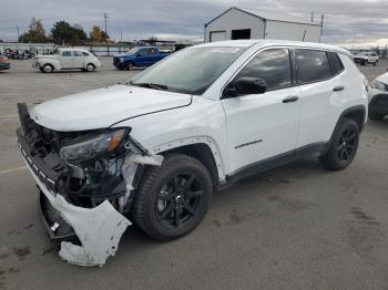  Salvage Jeep Compass