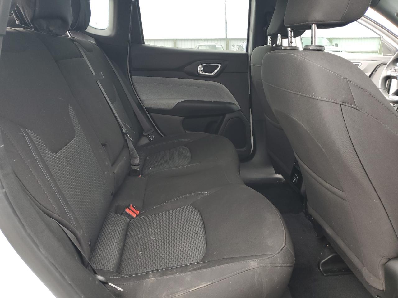 Jeep Compass Sport Image 8