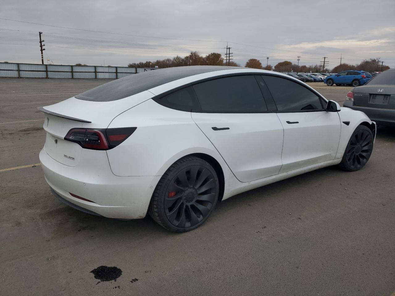 Tesla Model 3 Image 6