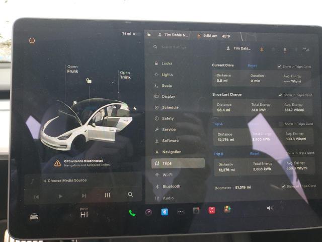 Tesla Model 3 Image 11