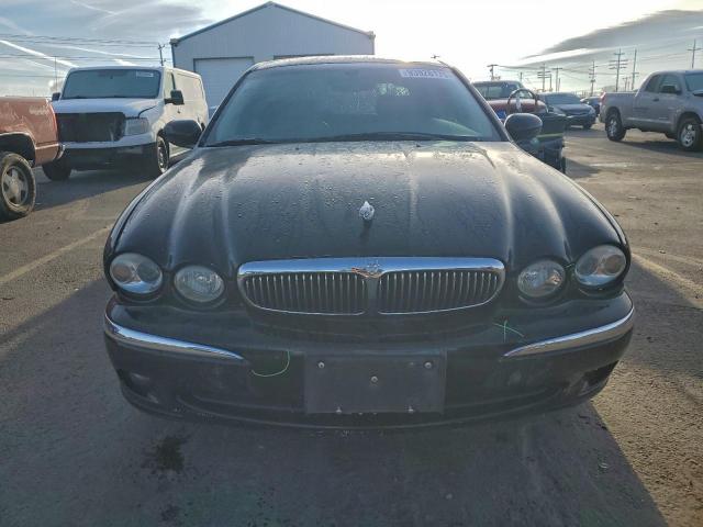 Jaguar X-Type 3.0 Image 3