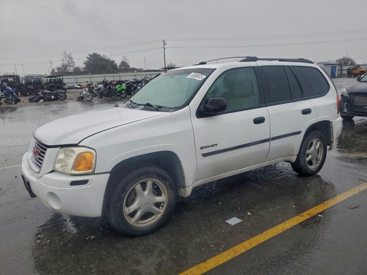 GMC Envoy Image 1