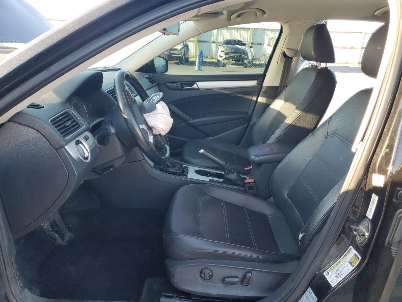 Volkswagen Passat Se Image 12